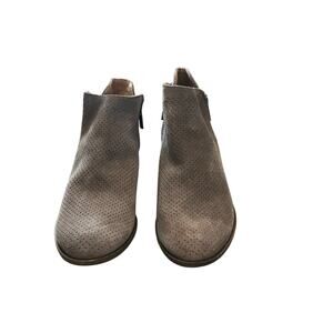 Lucky Brand Bayley 2 perforated suede ankle bootie size 6
